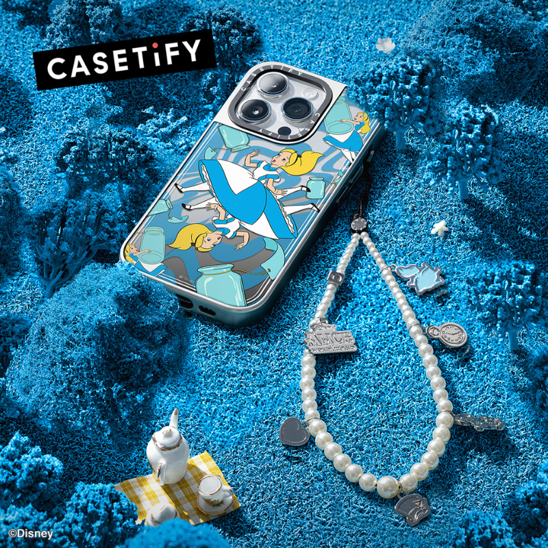 Casetify x Alice In Wonderland Has Whimsical Phone Cases