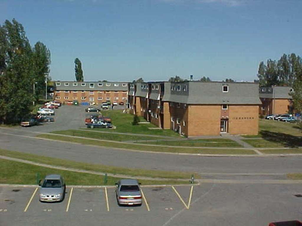 2 Bedroom Apartment Available October 1st in Garson