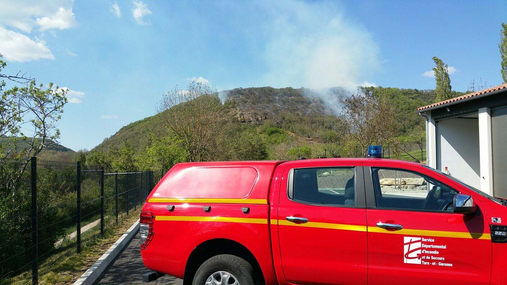 Feu de forêt à StAntonin Noble Val sur notre blog