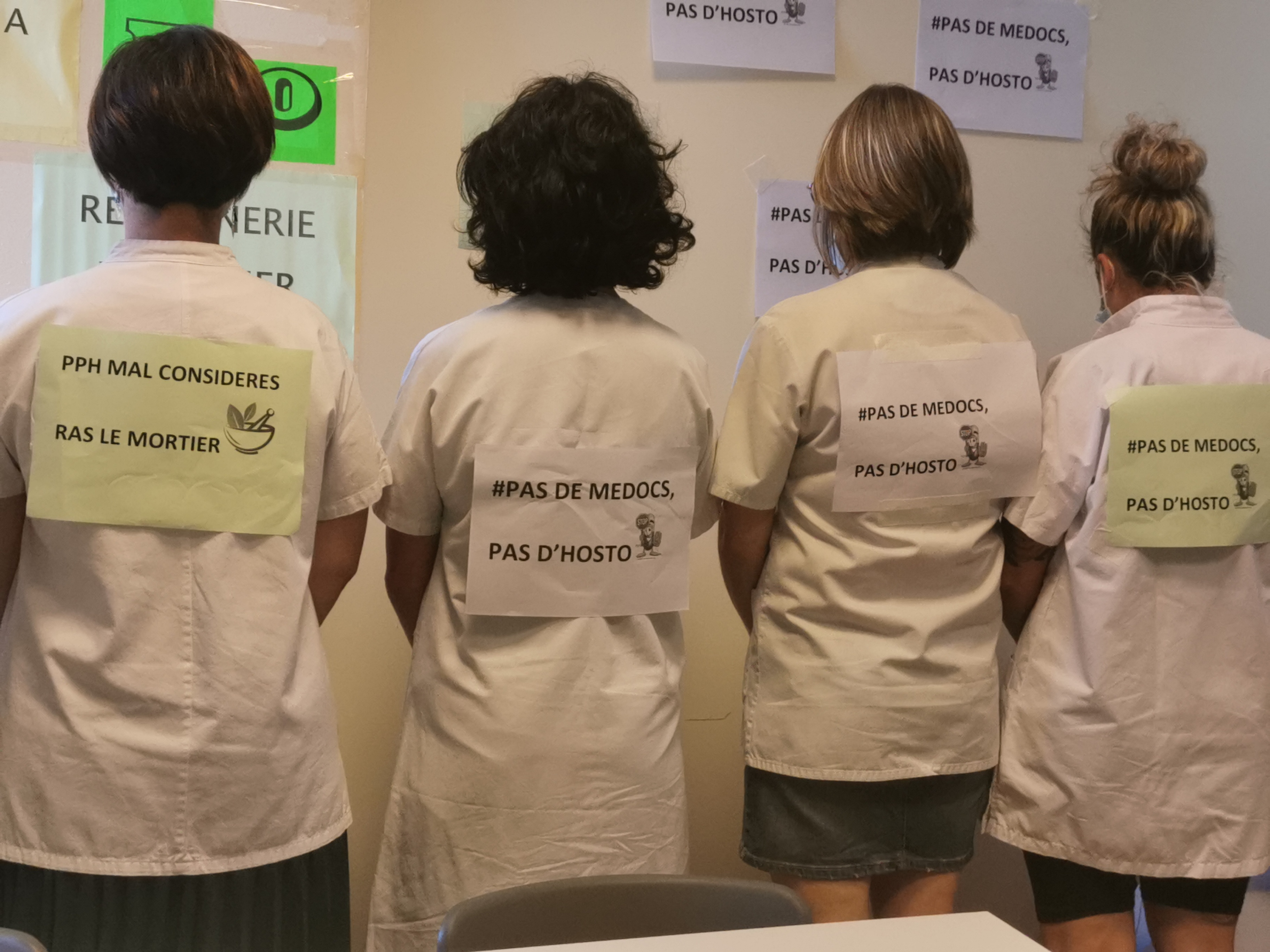 Les préparatrices en pharmacie au centre hospitalier étaient en grève