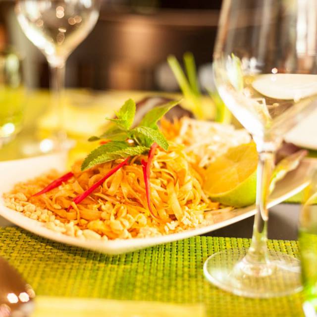 Vee's Bistro • Thai Restaurant • Zürich • Thai Restaurants