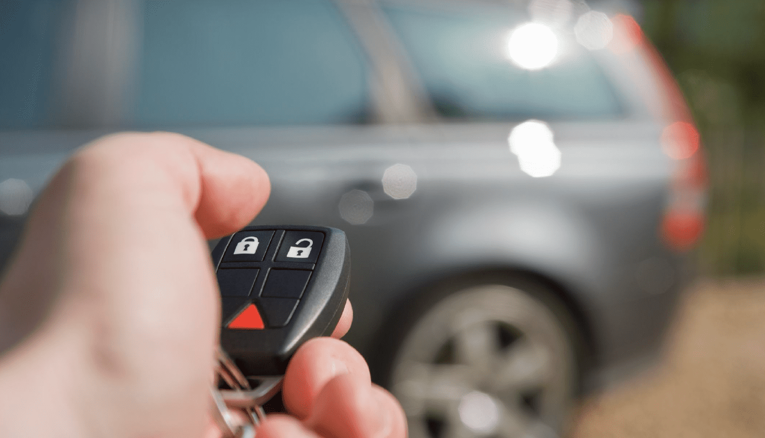 Differences Between Smart Keys and Keyless Entry Systems everything