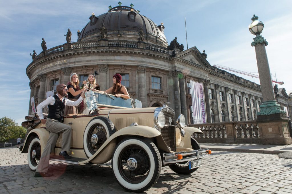 Drehorte von Babylon Berlin, neu interpretiert.... Tanz
