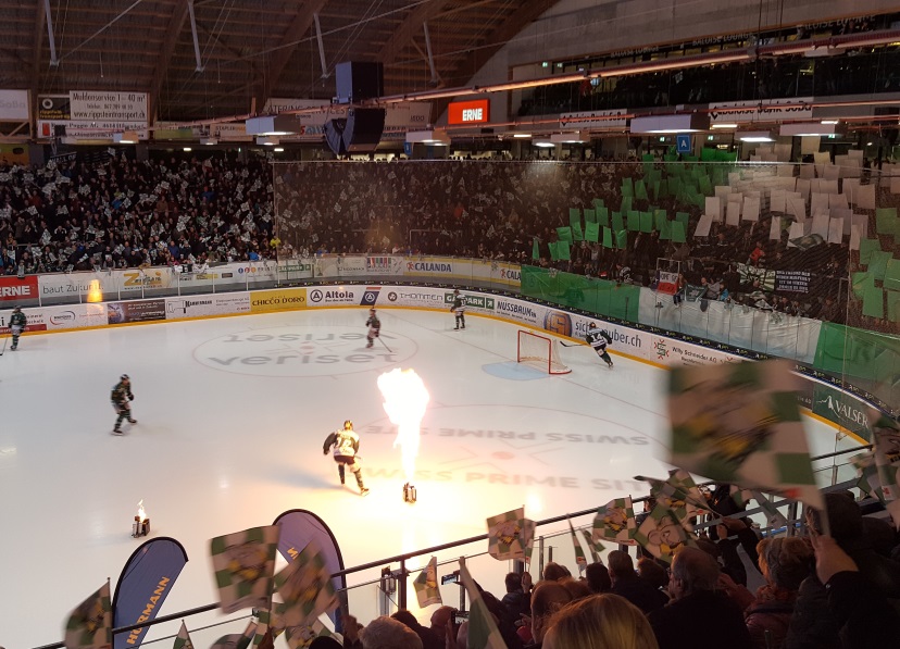 EHC Olten «siegt» 58 gegen HC Ajoie EHC Kloten verliert Derby gegen