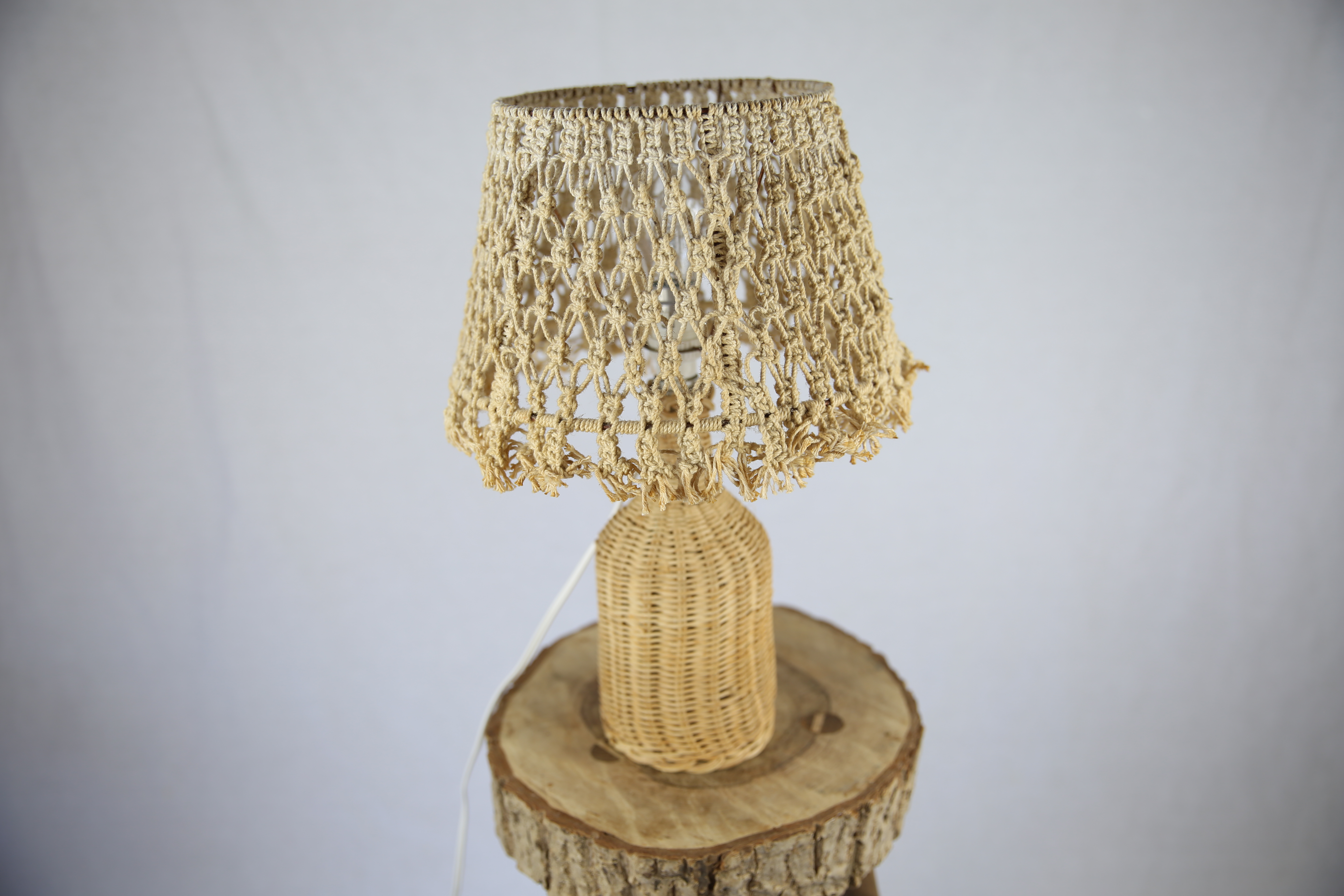 Lampe macramé et osier ZwickyFactory